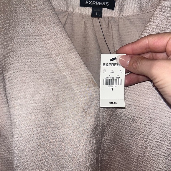 Express top - Picture 2 of 2